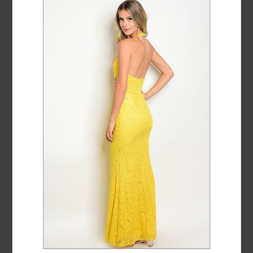 🌷⚘🥀PATCH LACE GOWN DRESS - Picture 4 of 6